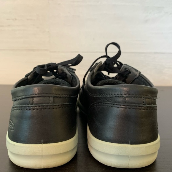 Keen Lorelai Sneakers - Picture 6 of 11